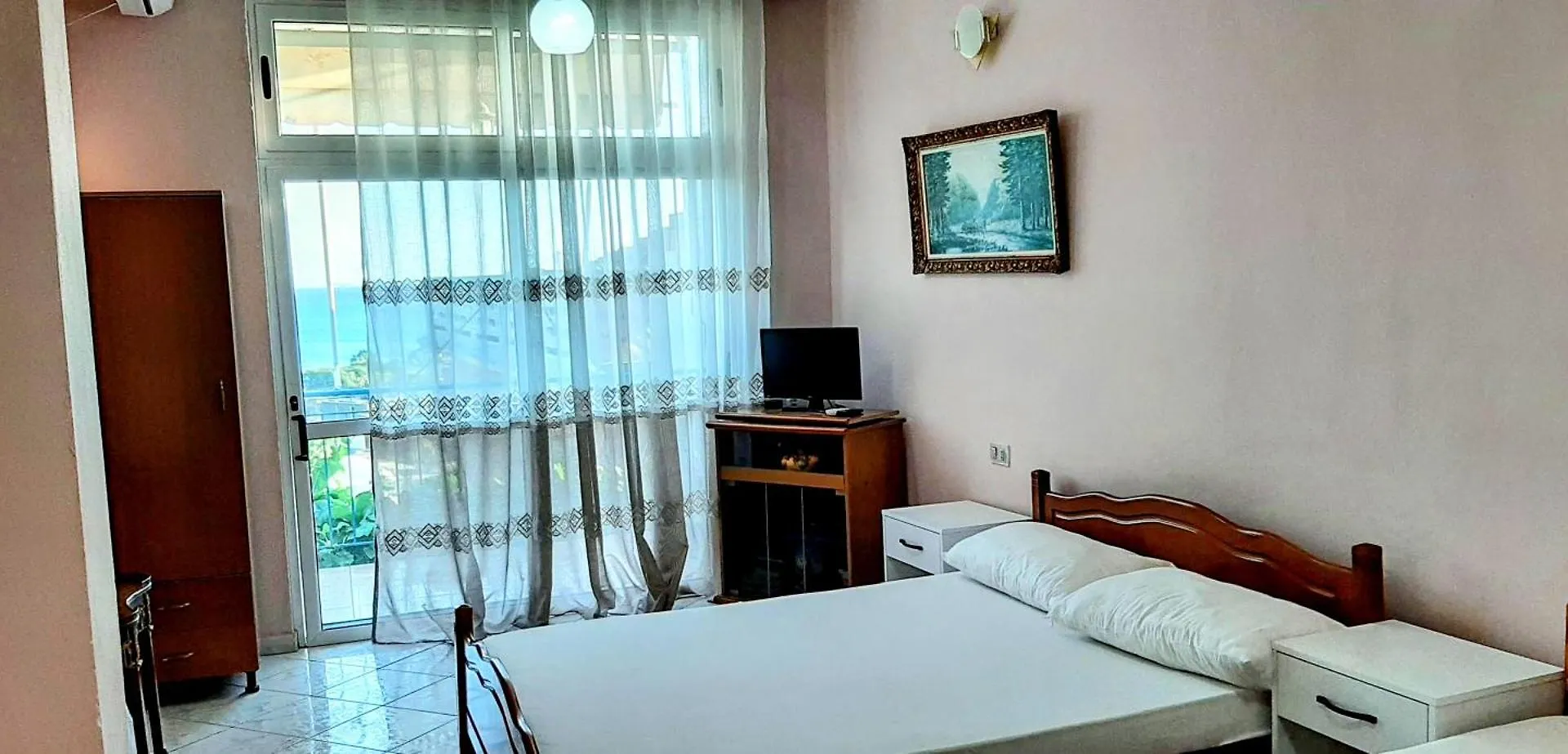 Qeparo Relax Home